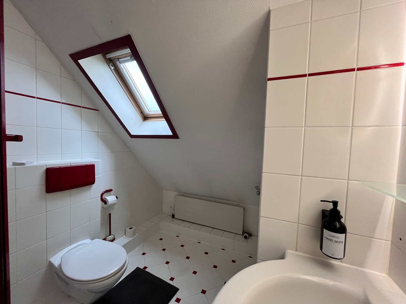 1-Zimmer Diamant Badezimmer 3